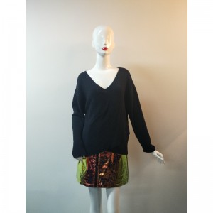 PURE COLLECTION 블랙 V 넥 스웨터 RLWS0072F
